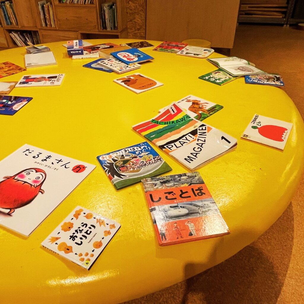 play! park ライブラリーエリア