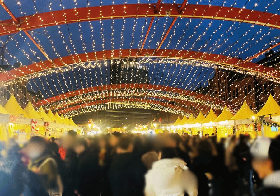 クリスマスマーケットの様子