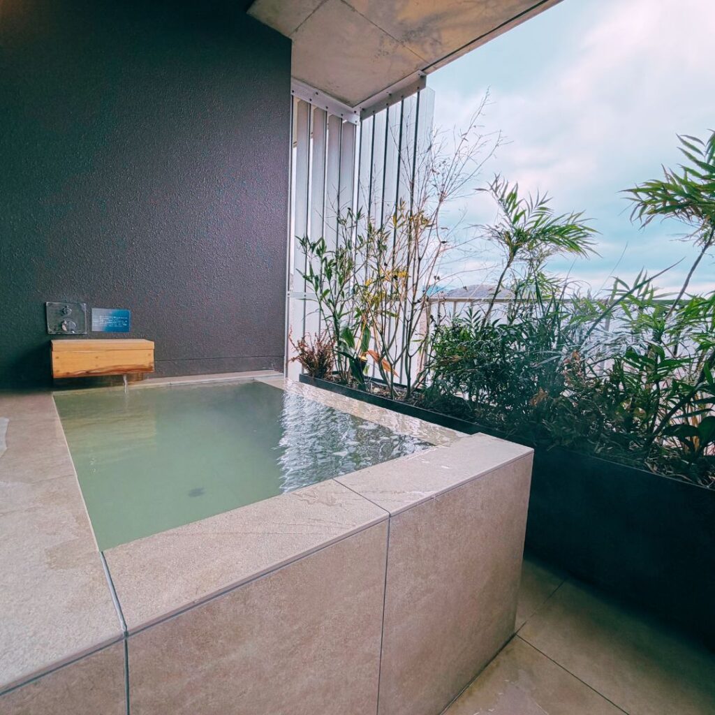 客室(露天風呂)